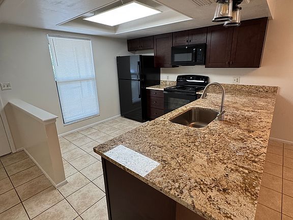 2nd image of 2155 Bancroft Pl