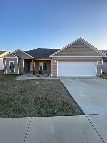 2512 Garden Dr Photo 1