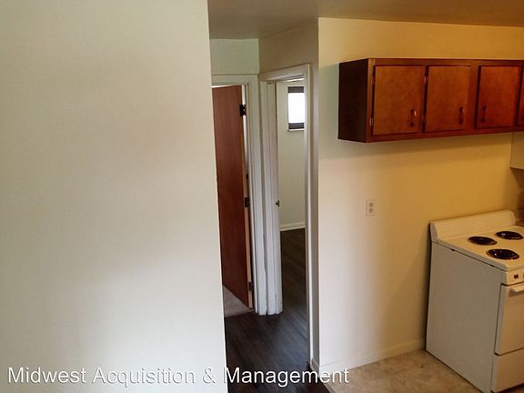 4th image of 113 Kammer Ave #6