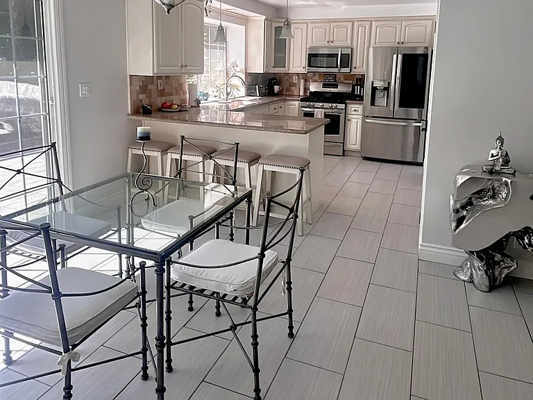 5055 Ludgate Dr — Photo 22
