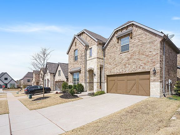 3rd image of 8508 Ardsley Pl