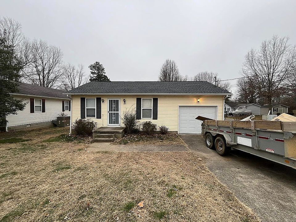 1st image of 606 Highland St