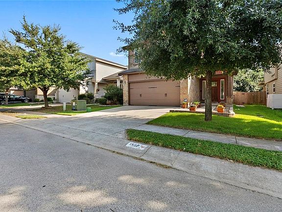 3rd image of 1517 Huckleberry Ln #51