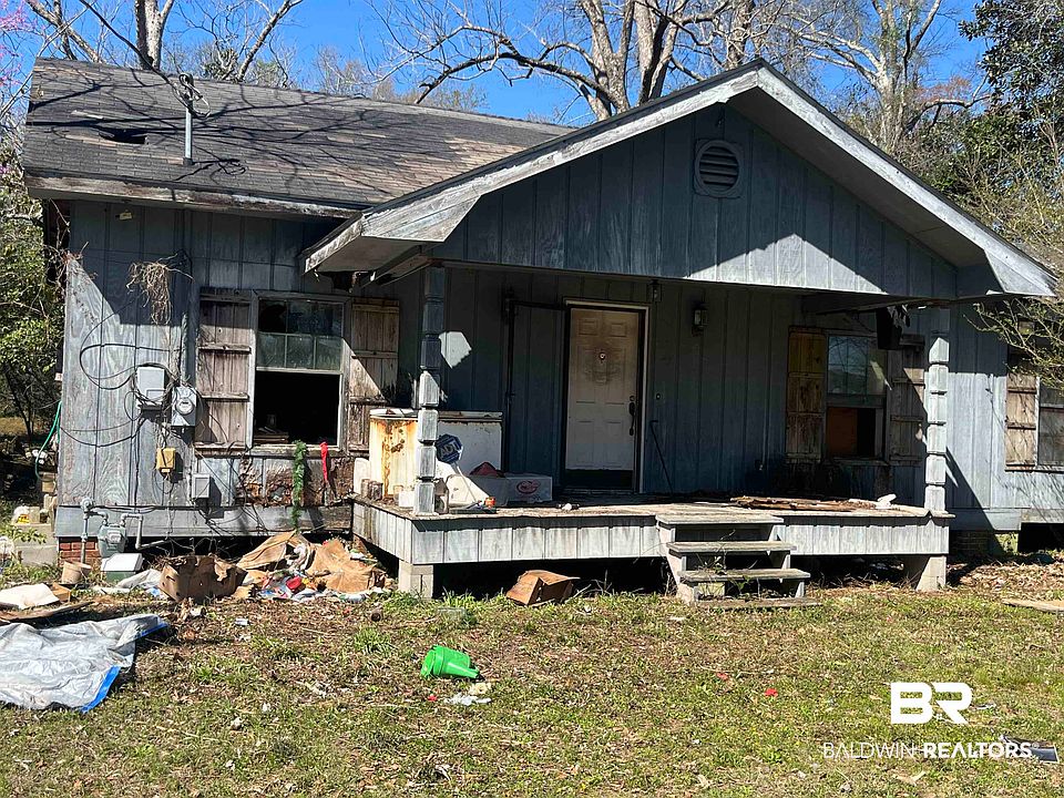 1st image of 108 Powell Ave