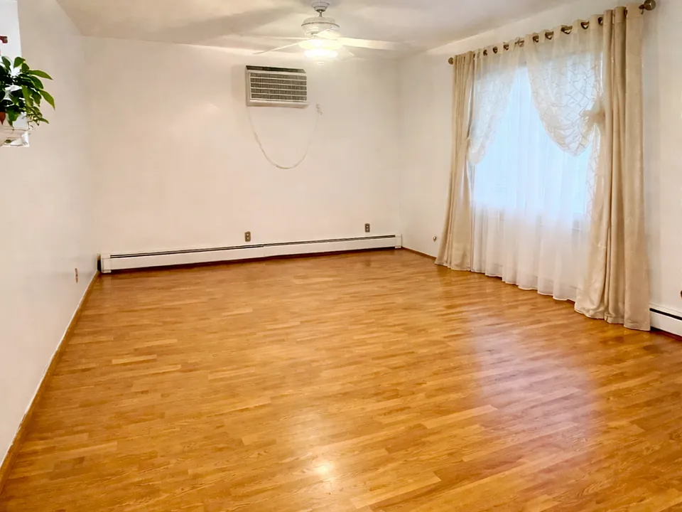 Large living Room