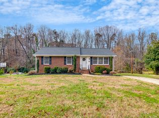 400 Springtime Dr, Greensboro, NC 27409