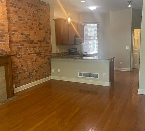 2nd image of 50 Buttles Ave
