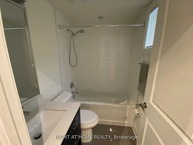 31 Alma Ave #1 — Photo 10