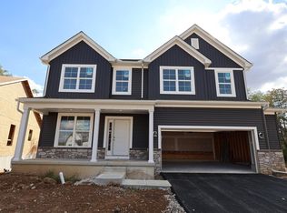 287 Olympic Loop, Commercial Point, OH 43116