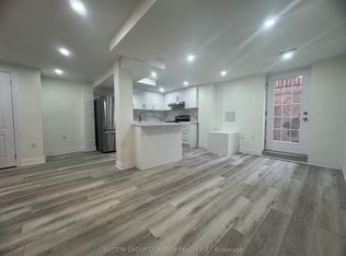 136 Atkins Cir #BASEMENT, Brampton, ON L6X 4E7