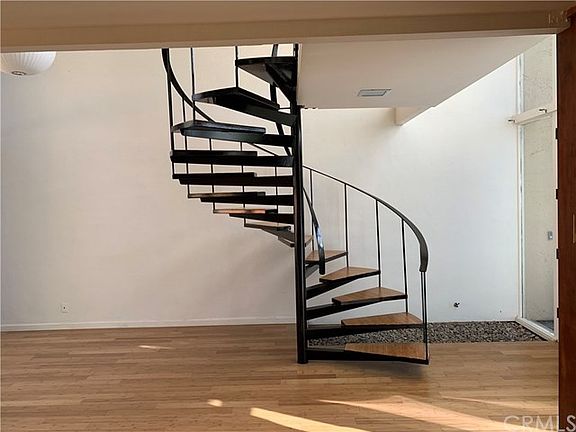 2nd image of 4144 Del Mar Ave