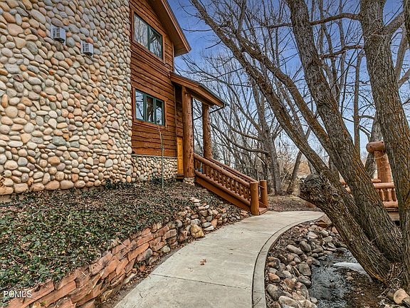 2nd image of 3984 N Timber Wolf Ln #8C