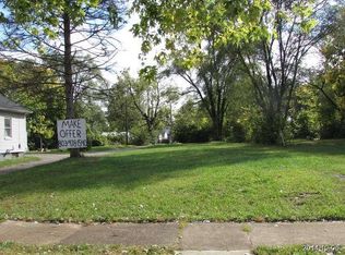 2010 Woodlawn Ave, Middletown, OH 45044