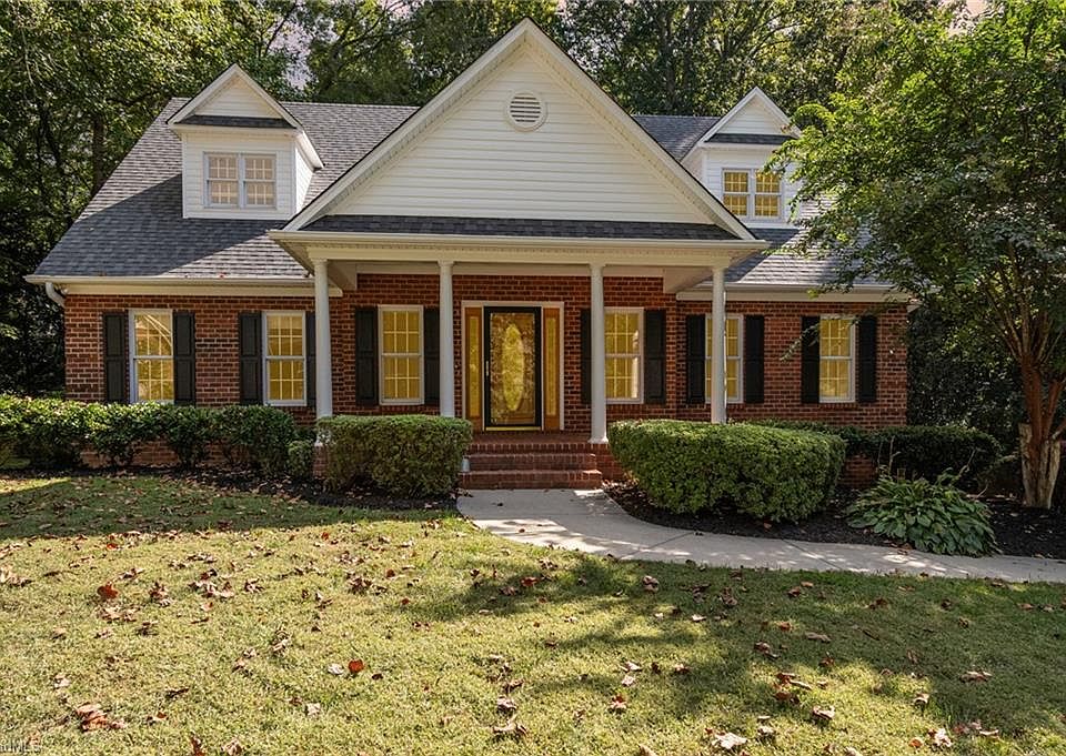 1st image of 151 Birchwood Ln