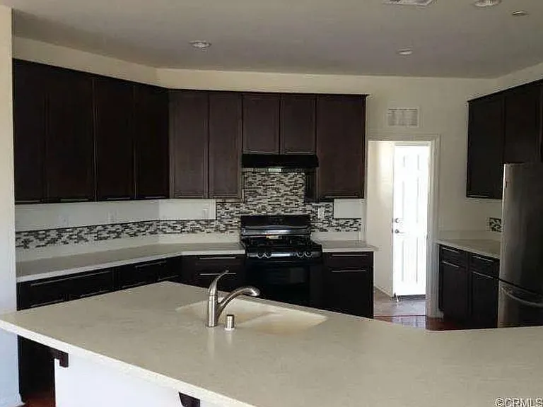 5548 Hartness Ct — Photo 16