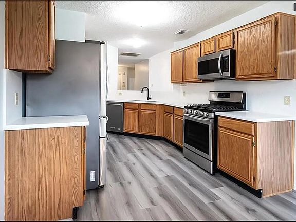 5th image of 4317 Plover Dr