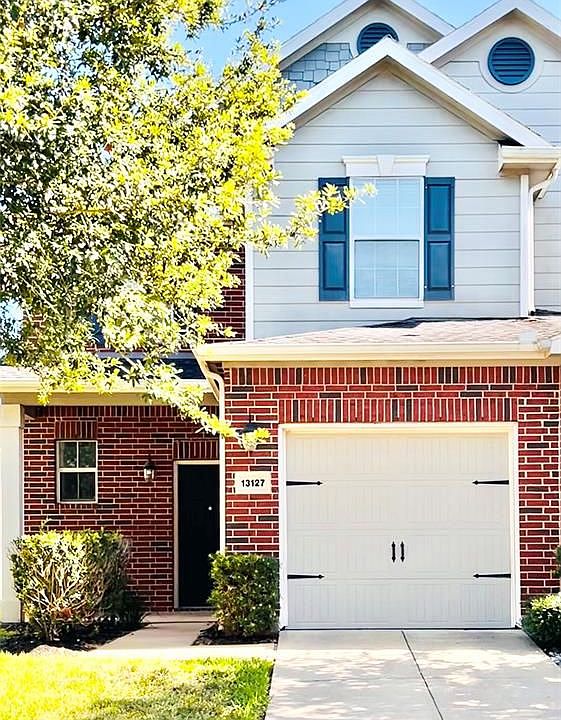 1st image of 13127 Lawsons Creek Ln