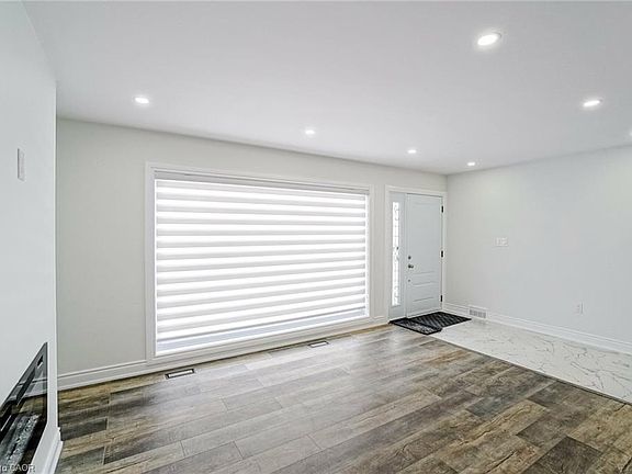 4th image of 8 Marlborough Rd