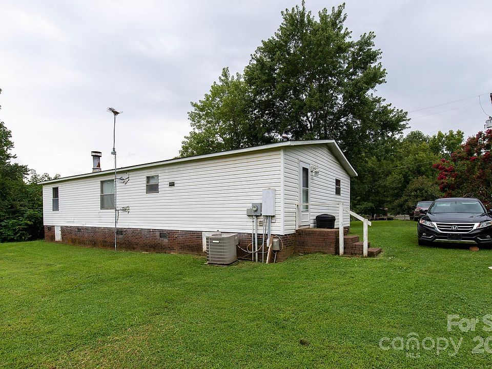 1st image of 250 Sorrel Ln