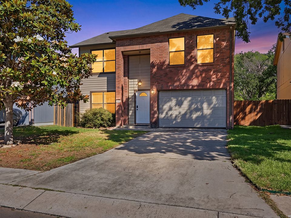 1st image of 7739 Alverstone Way