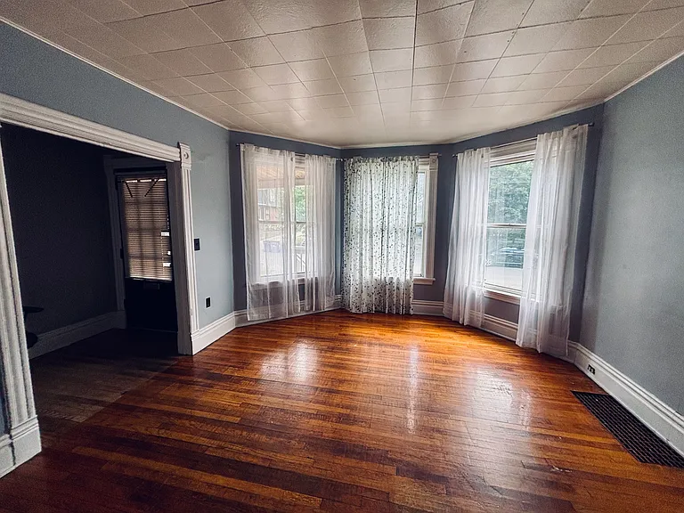 821 Fairmount St SE #821 — Photo 11