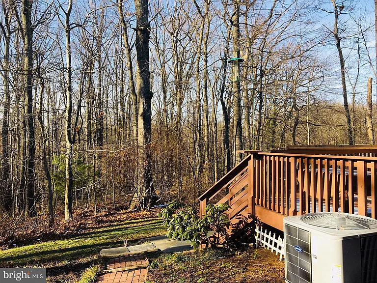 11951 Heathcote Ct — Photo 15