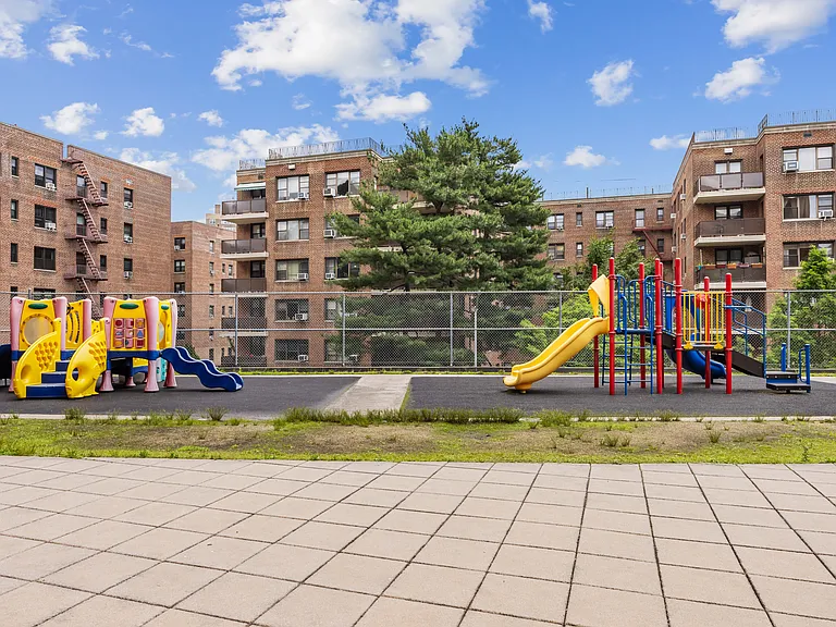 3616 Henry Hudson Pkwy #1FN — Photo 17