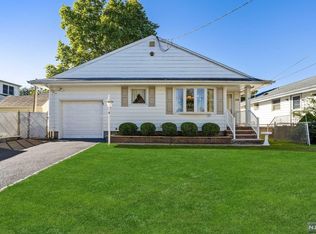 152 Coolidge Ave, Maywood, NJ 07607