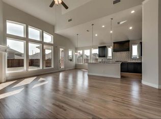708 Holly Anne Ln, Savannah, TX 76227