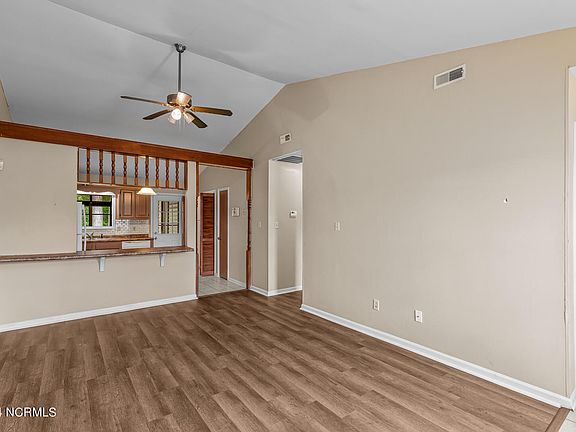 5th image of 341 W Frances St
