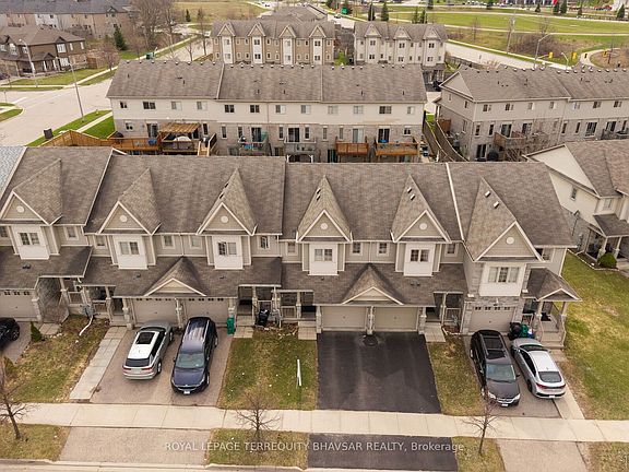 3rd image of 509 Northbrook Pl