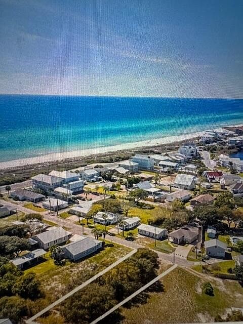 1st image of 126 4th St
