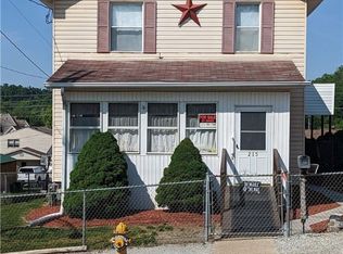 215 N Cherry Ave, Houston, PA 15342