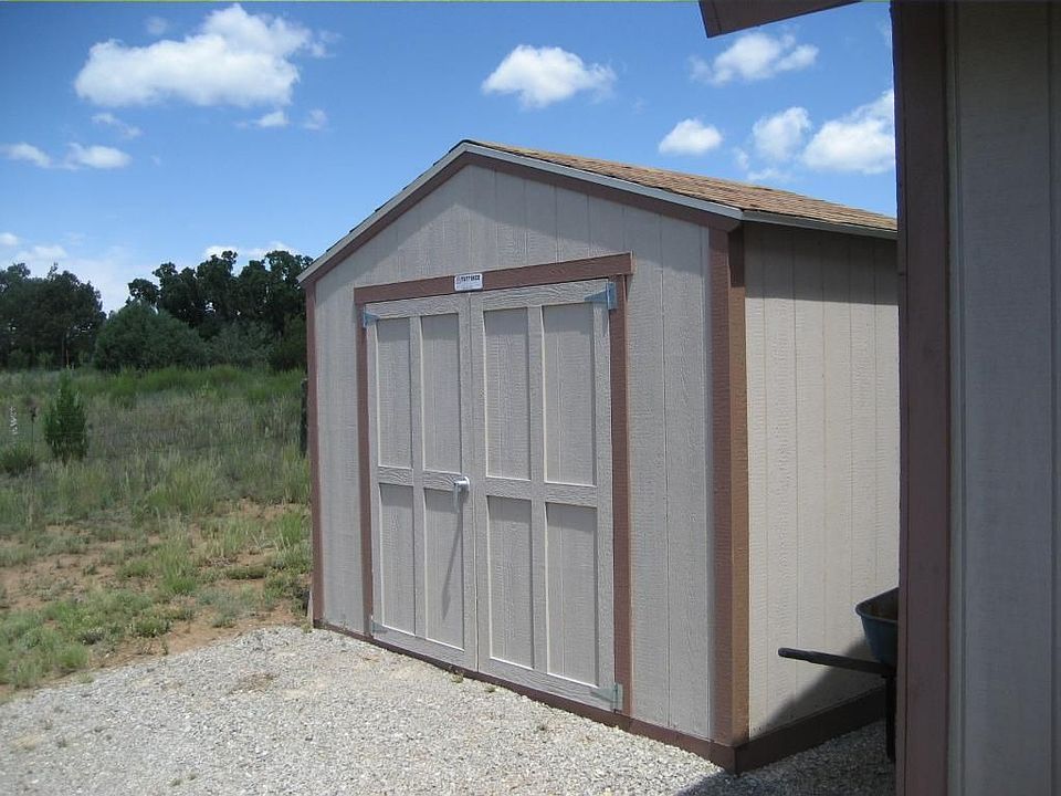 1st image of 11 Quail Hollow Dr