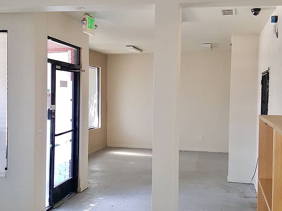 4th image of 318 12th St Unit A