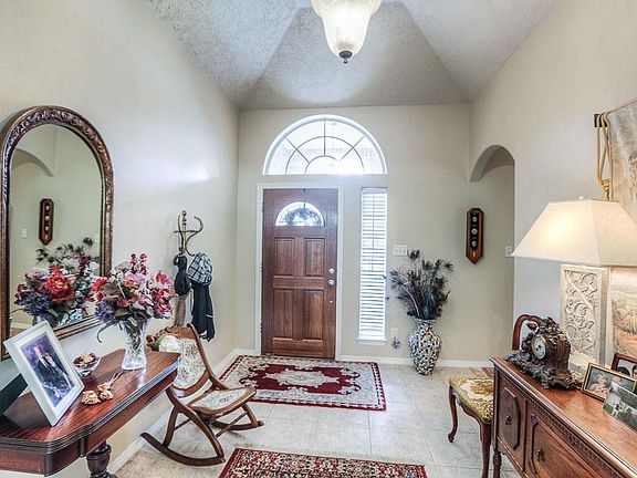 3rd image of 18327 Marlin Waters Dr