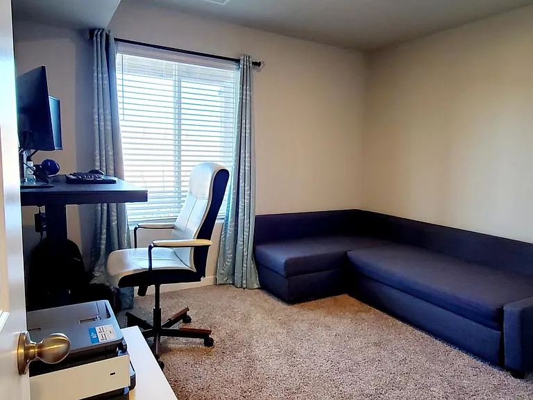 381 NE Mink Dr — Photo 15