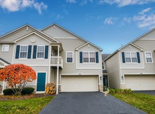 633 Arbor Cir, Lakemoor, IL 60051