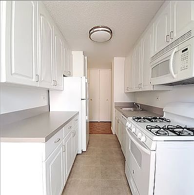 1st image of 1751 2nd Ave APT 8T
