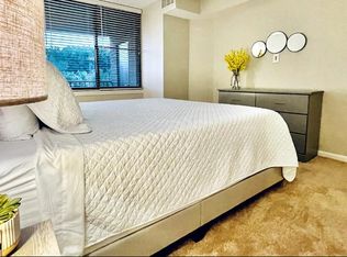 10101 Grosvenor Pl APT 819, Rockville, MD 20852