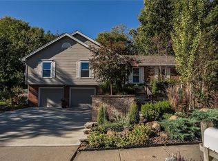 517 NW 44th Ter, Kansas City, MO 64116