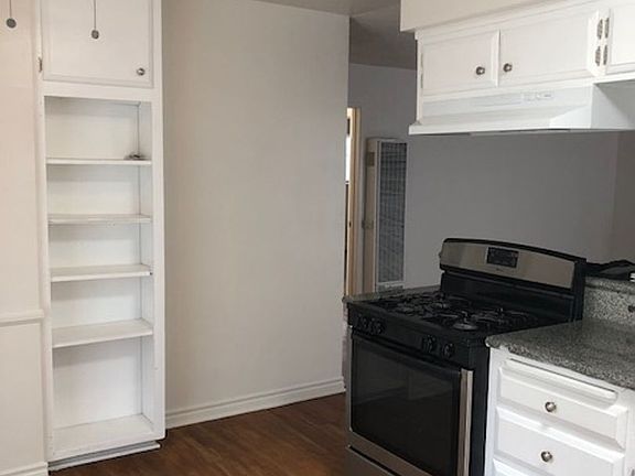 5th image of 10611-17 Western Ave #102