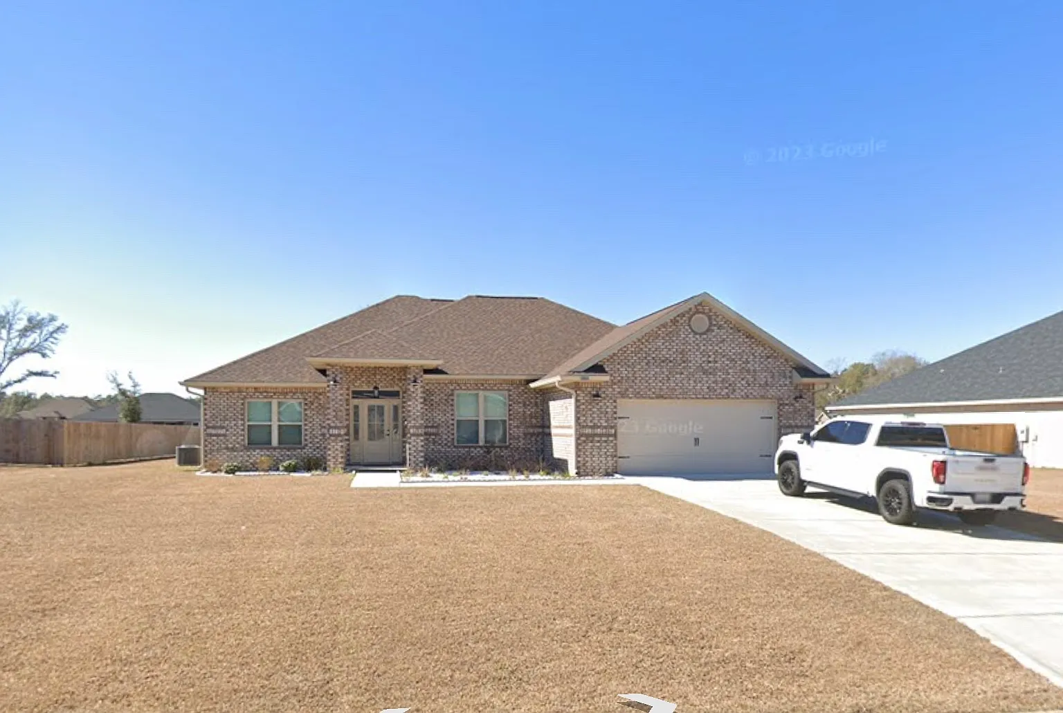 4 bed, 2302 sqft, $2,490 — Photo 4