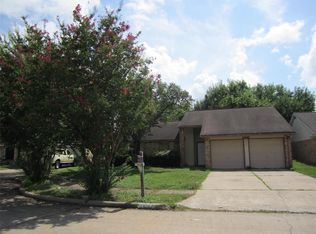 3607 Fiddlers Green Dr, Houston, TX 77082