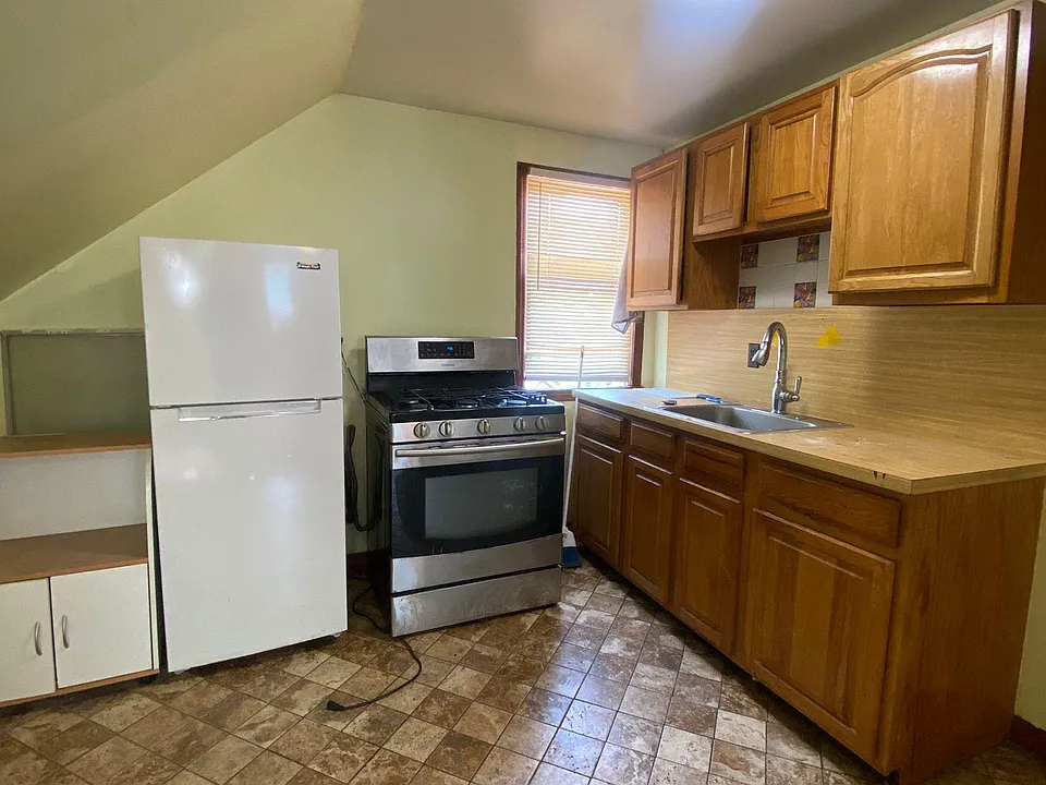 433 Union Ave