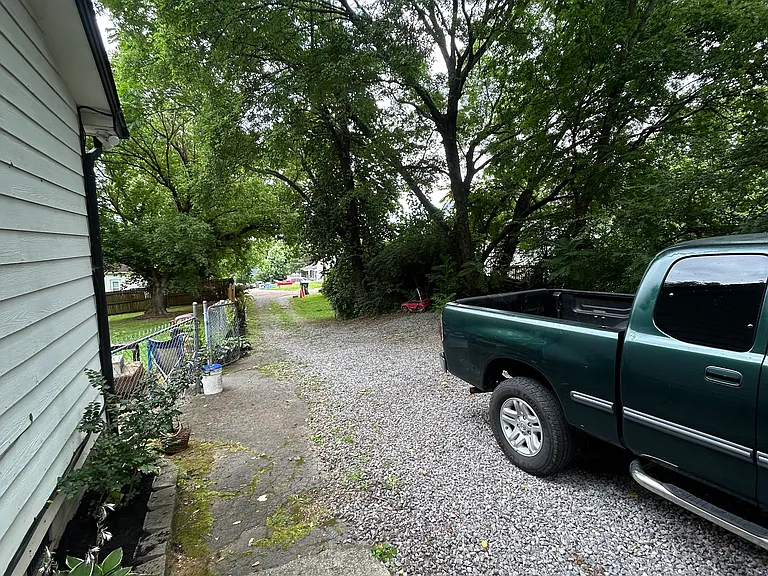 Brice St — Photo 19