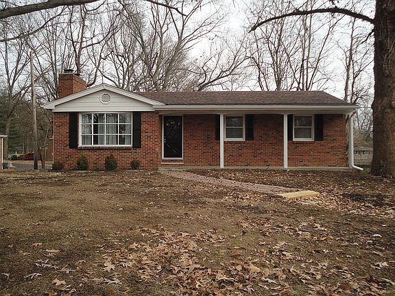 2nd image of 953 Treelane Dr