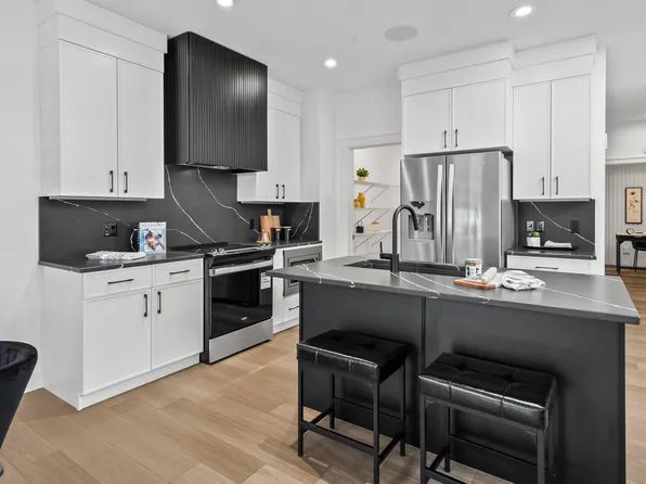 68 Fenwyck Blvd, Spruce Grove, AB T7X 3G5