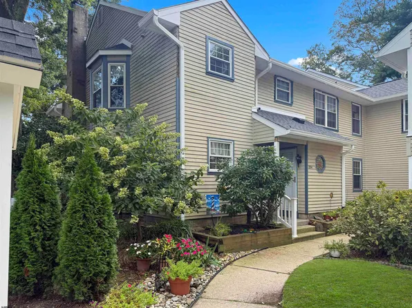894 E Fishers Creek Rd #894, Absecon, NJ 08205