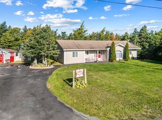28 Deer Marsh Rd, Flatrock, NL A1K1C8